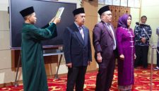 Pelantikan Tiga Pejabat Administrator