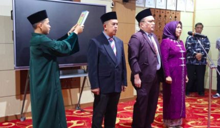 Pelantikan Tiga Pejabat Administrator